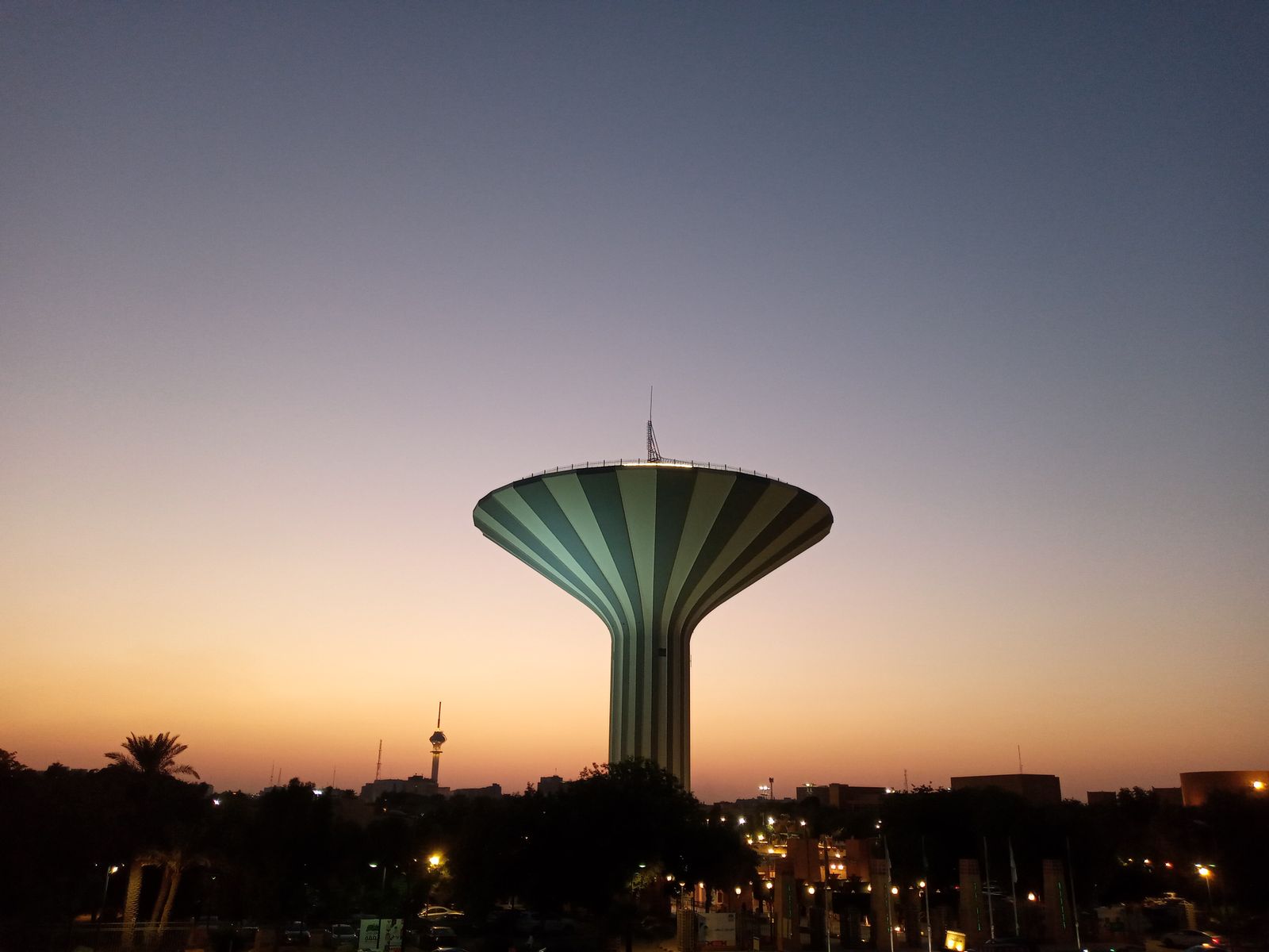 Riyadh skyline at dusk